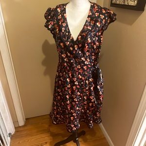 Karen Walker dress Size 6 Retro look cherry's.